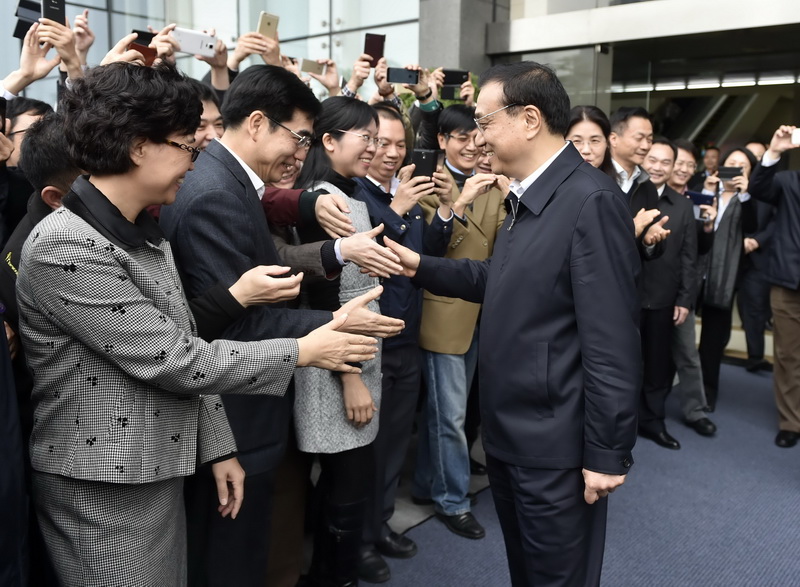 李克強寄望廣東自貿區爭創(chuàng  )審批“特區速度”