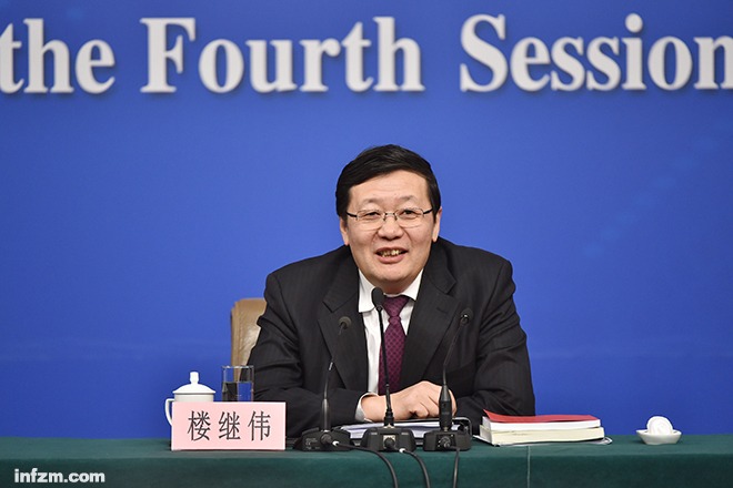 財政部部長(cháng)樓繼偉：2016年5月1日全面實(shí)施“營(yíng)改增” 沒(méi)有“力爭”