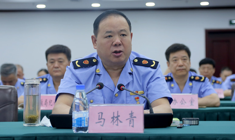 河南省工商局召開(kāi)全省工商系統掃黑除惡專(zhuān)項斗爭工作推進(jìn)會(huì )